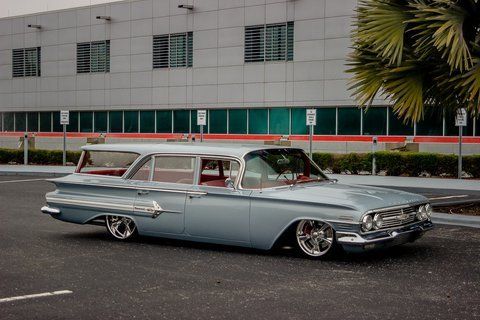 1960 Chevrolet Impala Nomad - photo 2