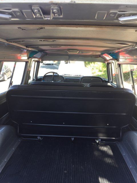 1960 Chevrolet Suburban - photo 6