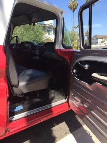 1960 Chevrolet Suburban - photo 8