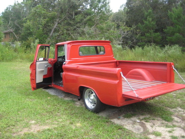 1960 Chevrolet C10 Pickup - photo 4