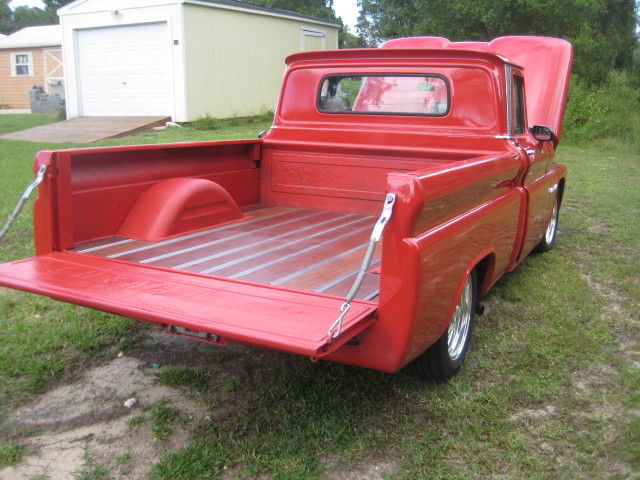 1960 Chevrolet C10 Pickup - photo 6