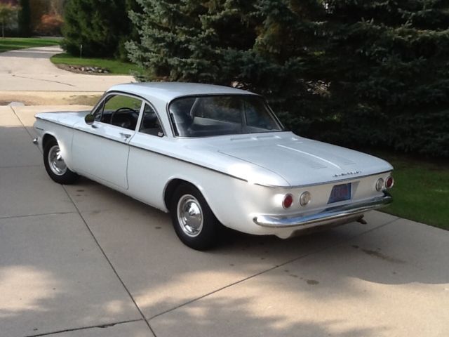 1960 Chevrolet Corvair 727 coupe - photo 3