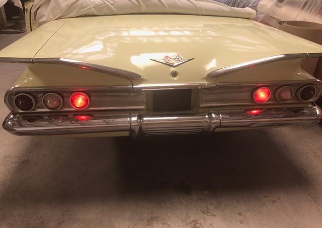 1960 Chevrolet Impala 2 Dr Bubbletop - photo 2