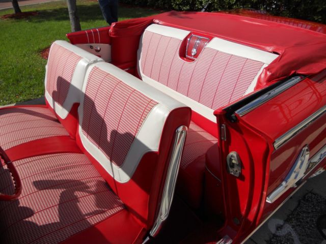 1960 Chevrolet Impala Convertible - photo 3