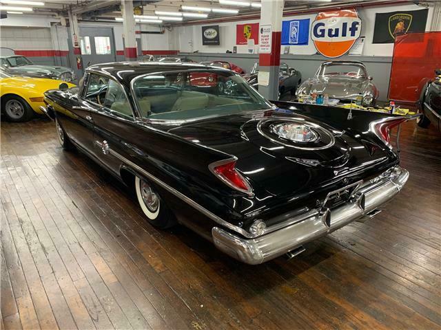 1960 Chrysler 300F Coupe - photo 11