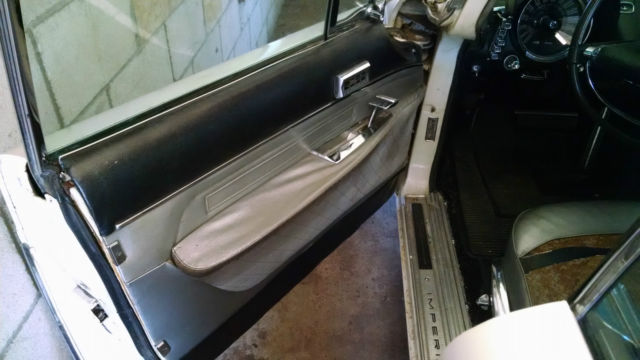 1960 Chrysler Imperial - photo 4