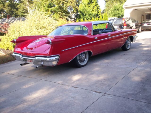 1960 Chrysler Imperial 4 dr. H.T. - photo 3