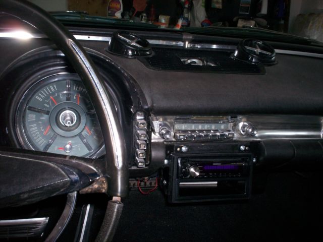 1960 Chrysler Imperial 4 dr. H.T. - photo 5