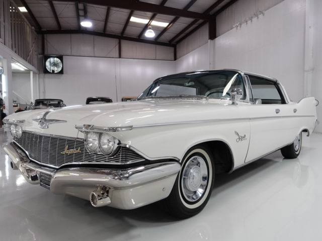 1960 Chrysler Imperial Crown Sedan, "America's Most Carefully Built Car" - photo 3