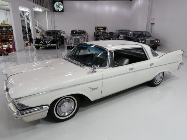 1960 Chrysler Imperial Crown Sedan, "America's Most Carefully Built Car" - photo 6