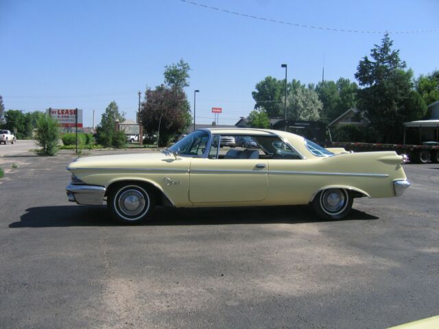 1960 Chrysler Imperial - photo 2