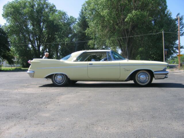 1960 Chrysler Imperial - photo 3