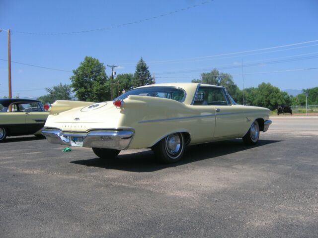 1960 Chrysler Imperial - photo 6