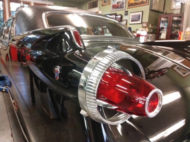 1960 Chrysler Imperial Ghia Limousine Unrestored - photo 6