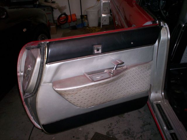 1960 Chrysler Imperial - photo 7