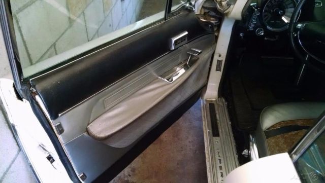 1960 Chrysler Imperial - photo 8