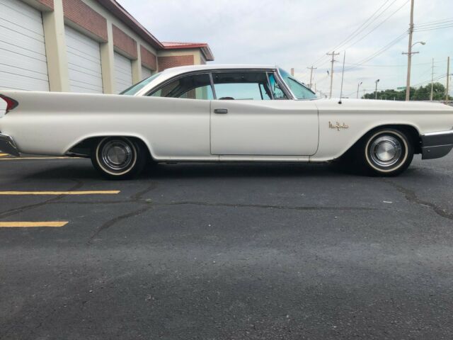 1960 Chrysler New Yorker 2 door - photo 2