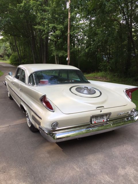 1960 Chrysler New Yorker - photo 3