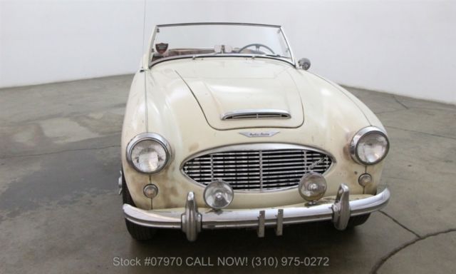 1960 Austin-Healey 3000 Convertible Sports Car - photo 4