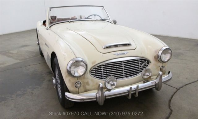 1960 Austin-Healey 3000 Convertible Sports Car - photo 5