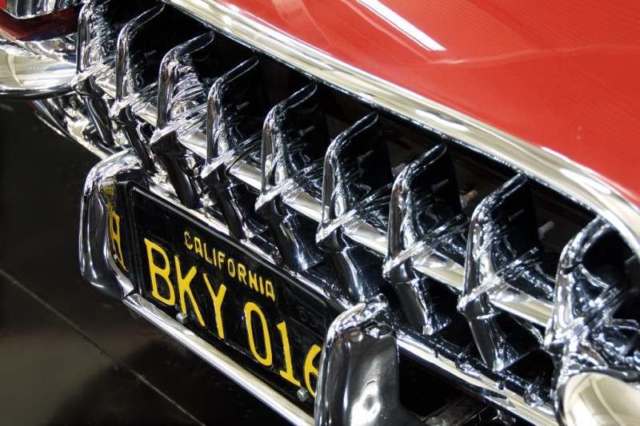 1960 Chevrolet Corvette "Fuelie" (1 of 100) - photo 6