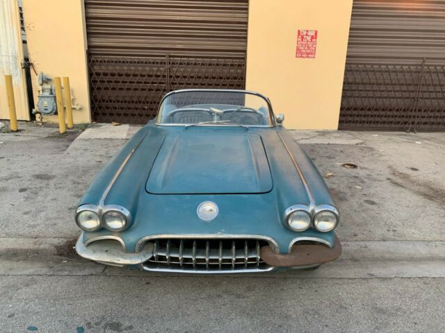 1960 Chevrolet Corvette - photo 2