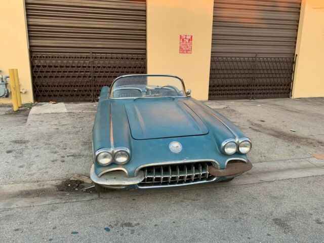 1960 Chevrolet Corvette - photo 3