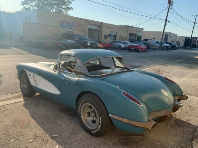 1960 Chevrolet Corvette - photo 5