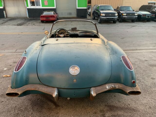 1960 Chevrolet Corvette - photo 7