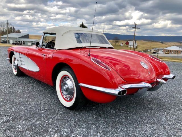 1960 Chevrolet Corvette Red/Black*FrameOnResto*N.O.M327ci*4Spd*NewChrome* - photo 2