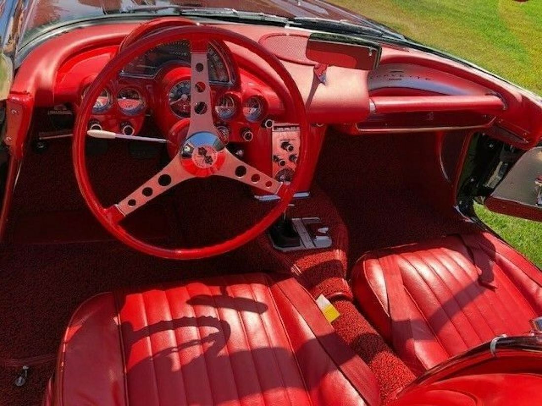1960 Chevrolet Corvette - photo 9