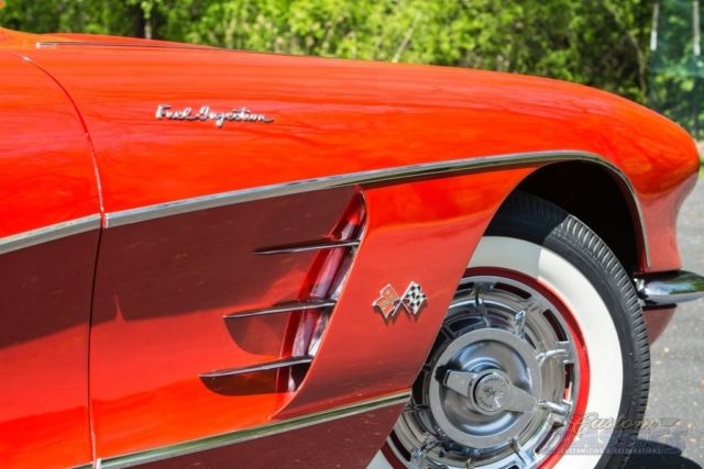 1960 Chevrolet Corvette - photo 3