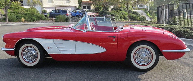 1960 Chevrolet Corvette - photo 2