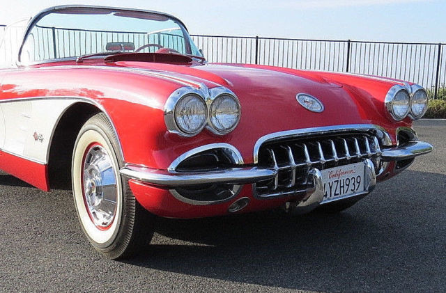 1960 Chevrolet Corvette - photo 3