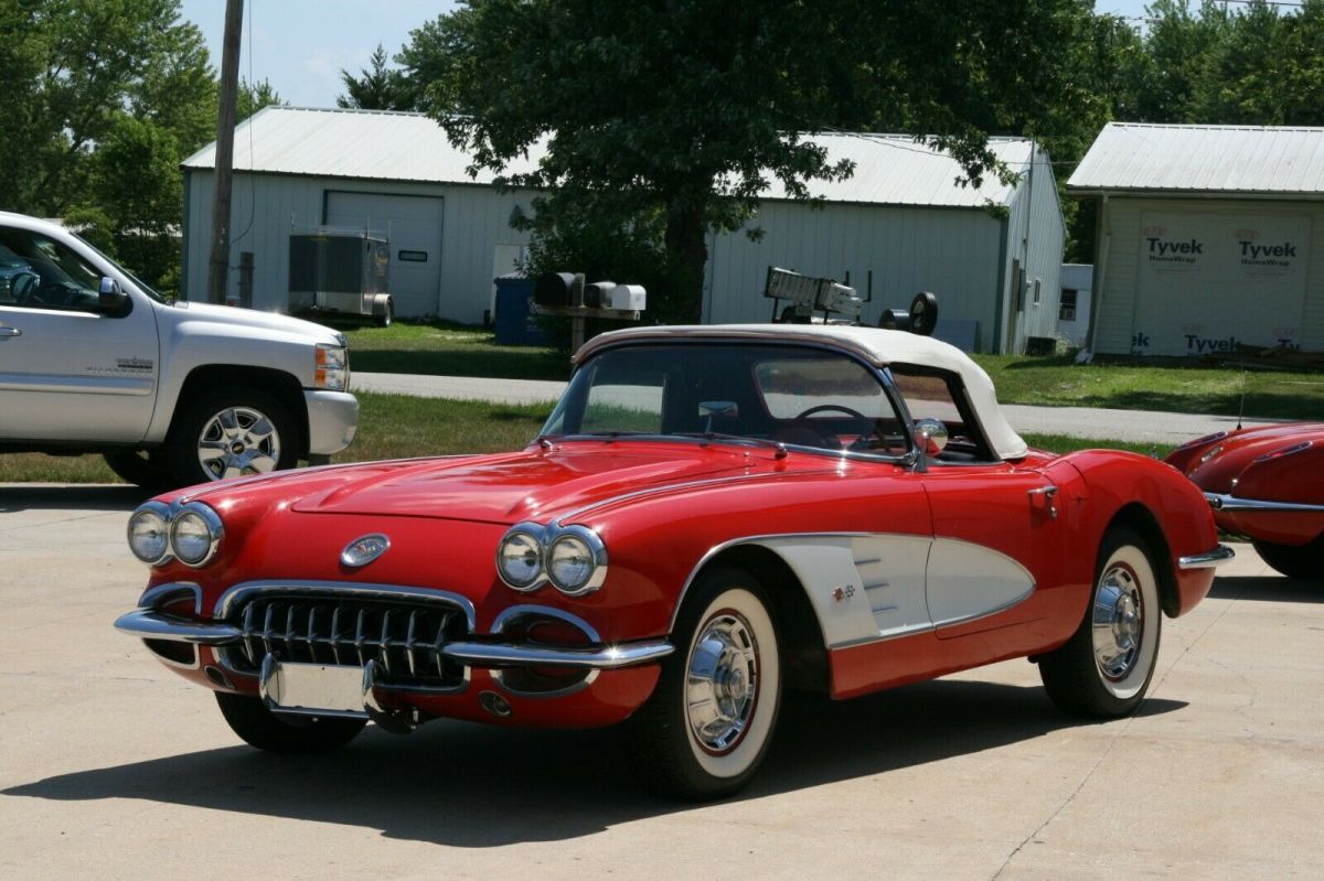 1960 CORVETTE RED ON RED NOM ENGINE GREAT DRIVER 1960 Chevrolet Corvette