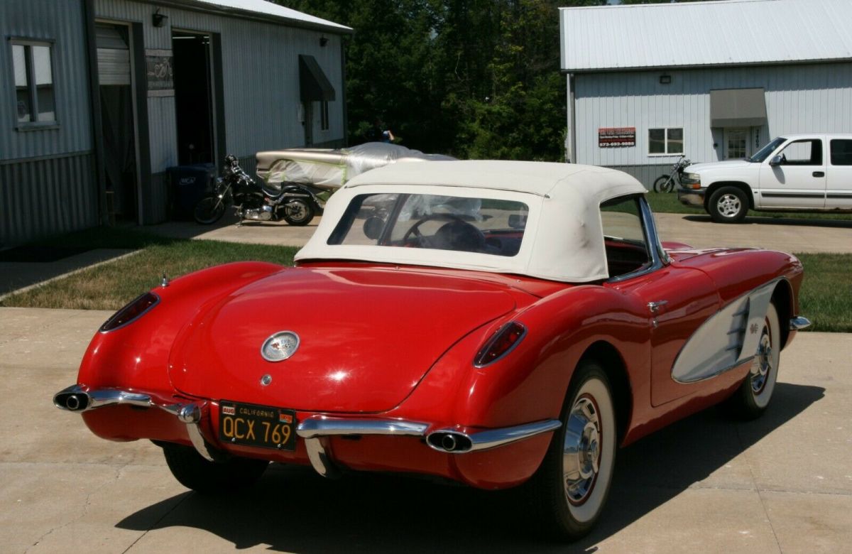 1960 Chevrolet Corvette - photo 10
