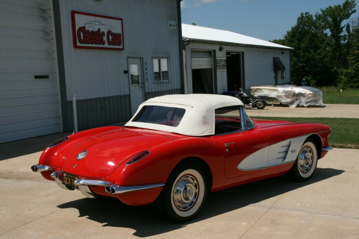 1960 Chevrolet Corvette - photo 9