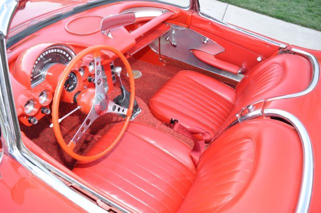 1960 Chevrolet Corvette - photo 12