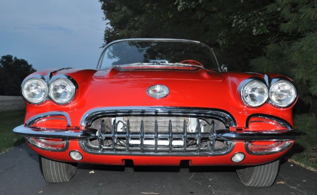 1960 Chevrolet Corvette - photo 3