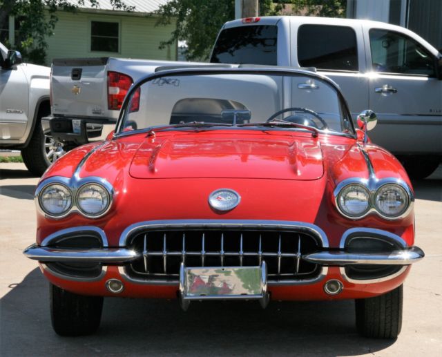1960 Chevrolet Corvette - photo 3