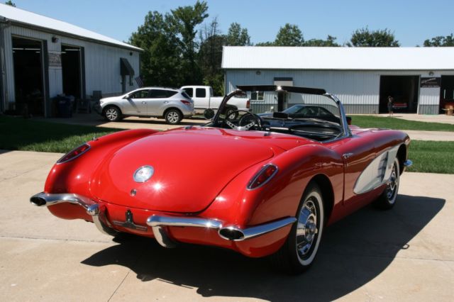 1960 Chevrolet Corvette - photo 4