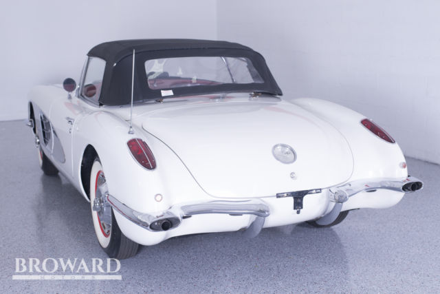 1960 Chevrolet Corvette - photo 3