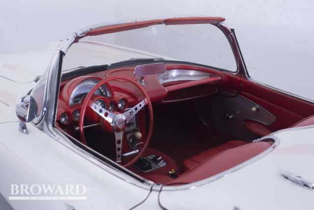 1960 Chevrolet Corvette - photo 7