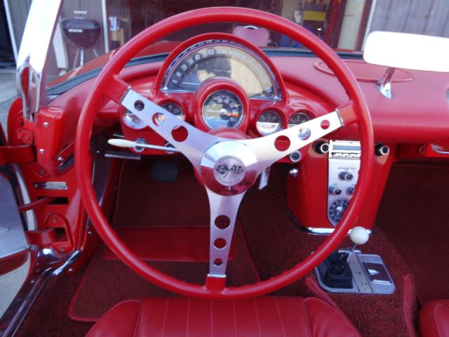 1960 Chevrolet Corvette Base - photo 10