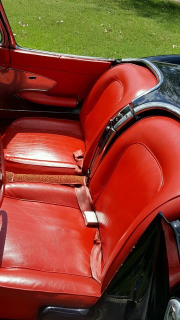 1960 Chevrolet Corvette Convertible - photo 12