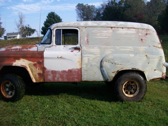 1960 Dodge Power Wagon