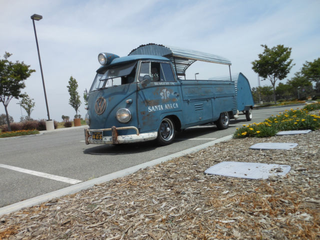 1960 Volkswagen Bus/Vanagon SINGLE CAB w/ Logos & Dual Treasure - photo 3