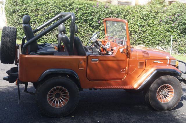 1960 Toyota Land Cruiser FJ40 - Diesel Engine - - photo 5