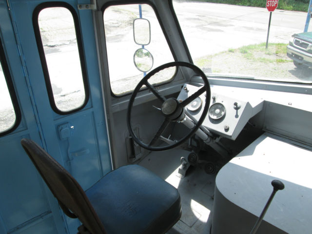 1960 Ford Other boyertown ice cream food service truck - photo 9