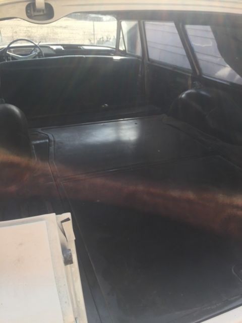 1960 Ford Country Sedan - photo 10
